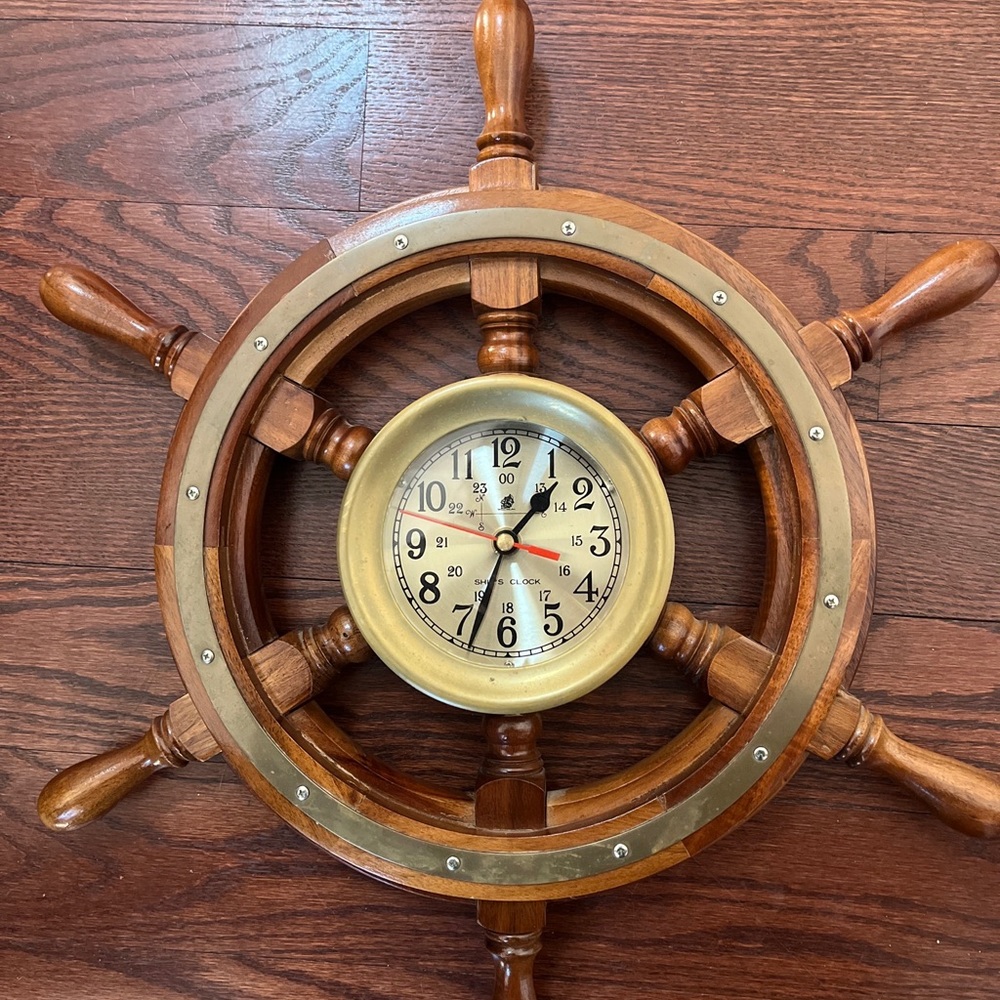Ships Time Vintage Quartz Wall Clock Ships Wheel Wood WORKS!